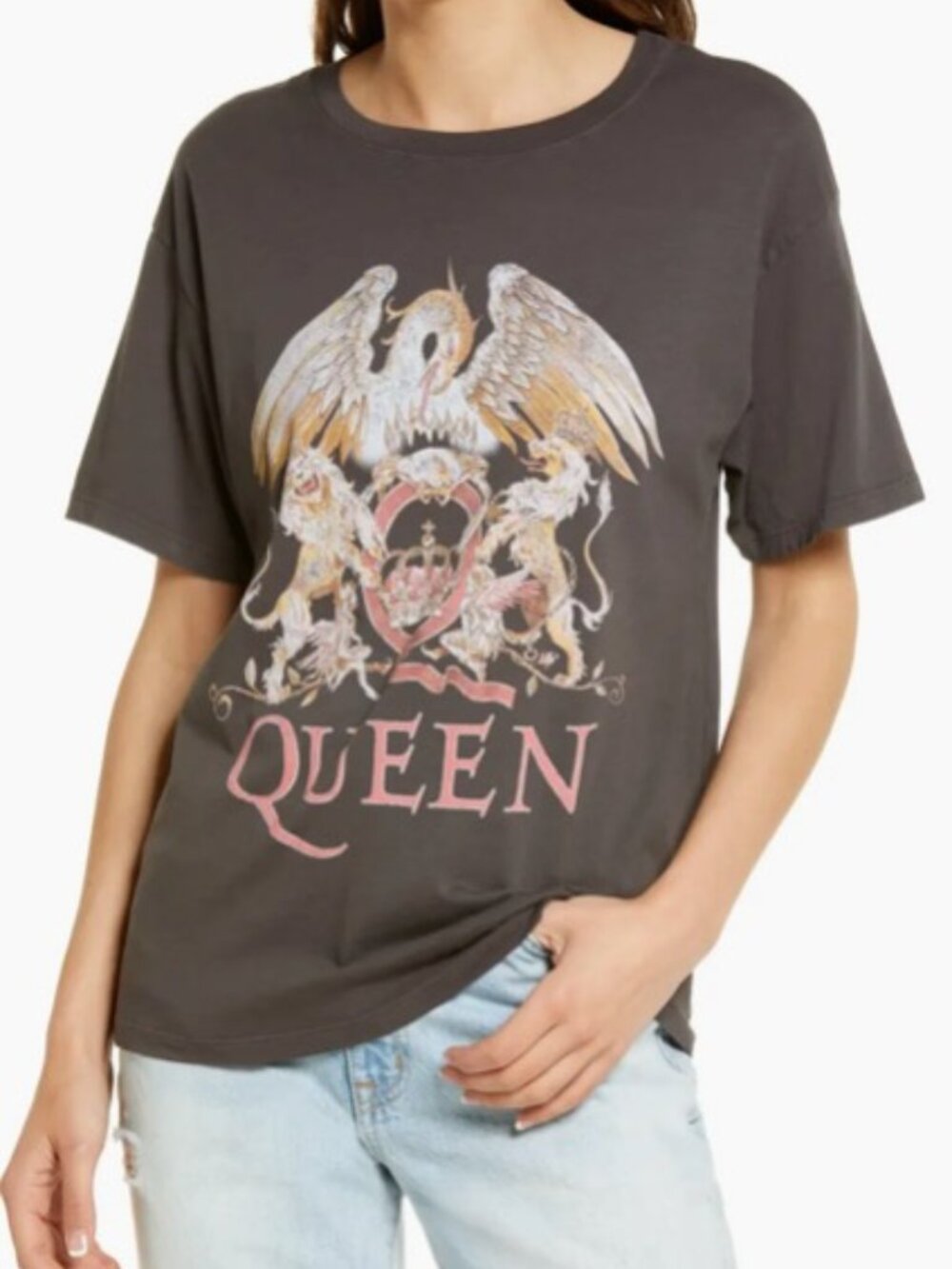Daydreamer Brand Boyfriend T-Shirt-  Queen Crest (Size Large)